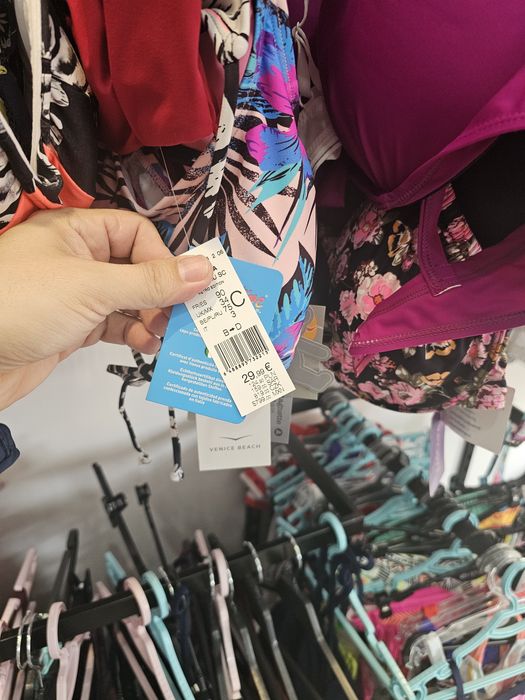 Vand costume de baie, slip, sutien. outlet