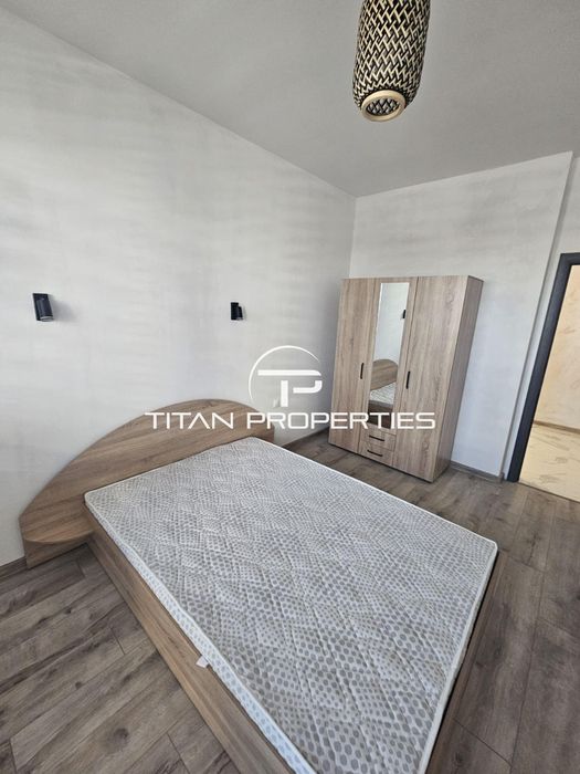 Дава се под наем Тристаен апартамент в Бургас, Славейков - 120 кв.м за 918 € - Снимка #4