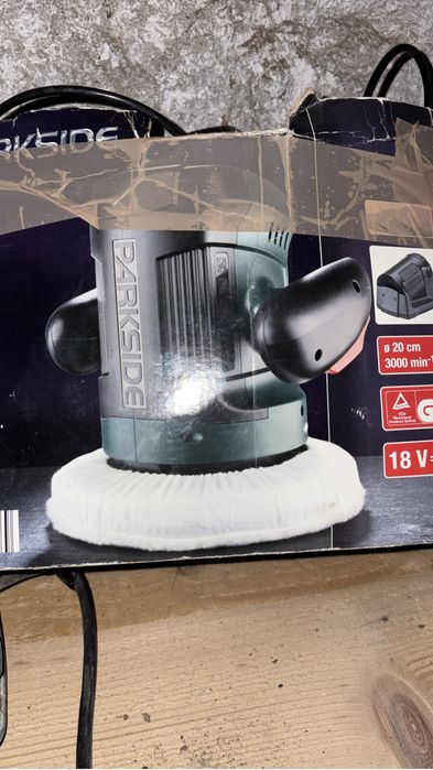mașină de lustruit Parkside 18V disc Ø 20 cm 3000 rpm