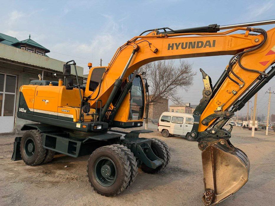 Hyundai 140 Yili 2015