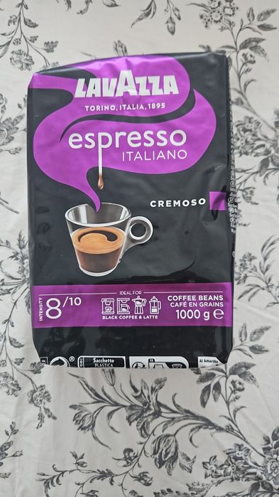 Vând cafea Lavazza boabe 1kg