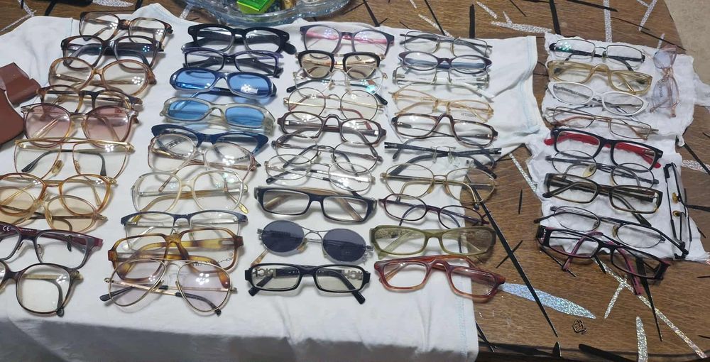 Ochelari de vedere .