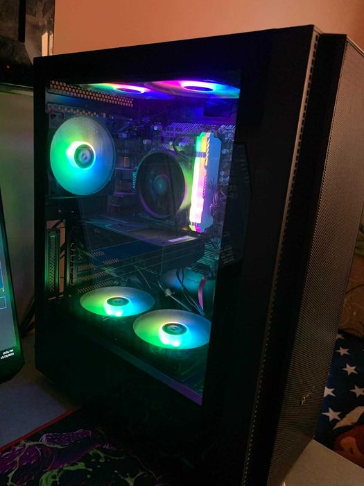 Pc Gming Ryzen 5 5500, 32GB RAM, RTX 5060 – Mentenanță la Zi