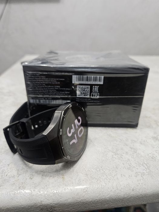 Смарт часы продам срочно