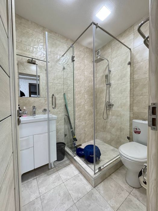 срочна здаеотса аренда под офис ц1