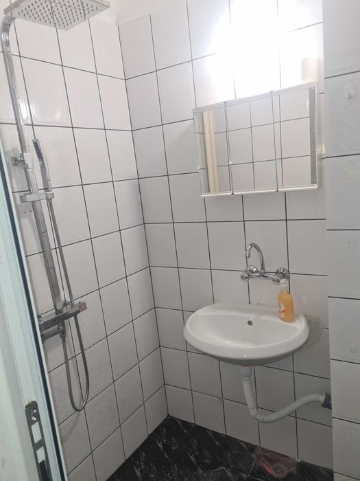 Дава се под наем Двустаен апартамент в Бургас, Славейков - 60 кв.м за 204 € - Снимка #4