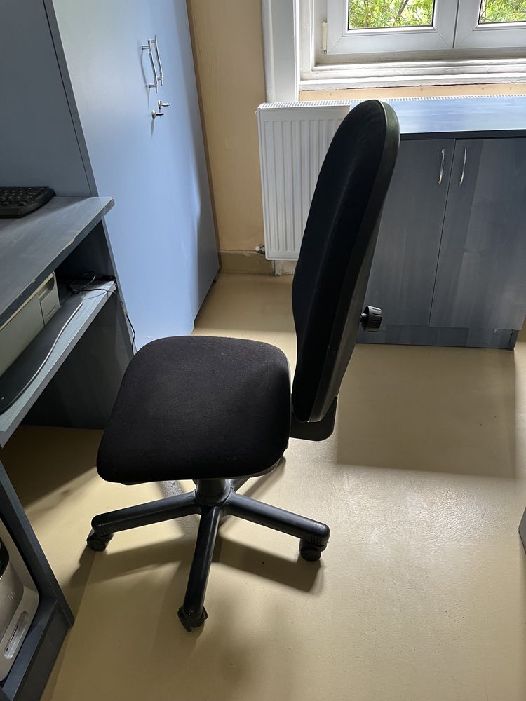 2 scaune birou rotative