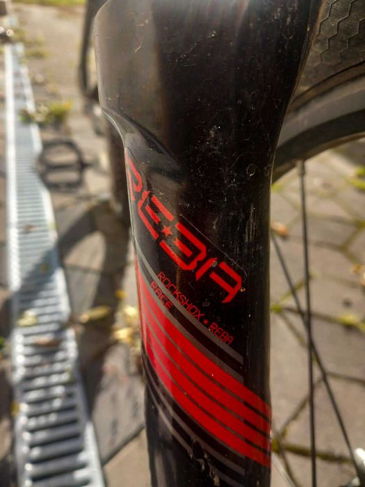 Bicicletă Cube AMS100, MTB, XC, Full Suspension - stare excelentă