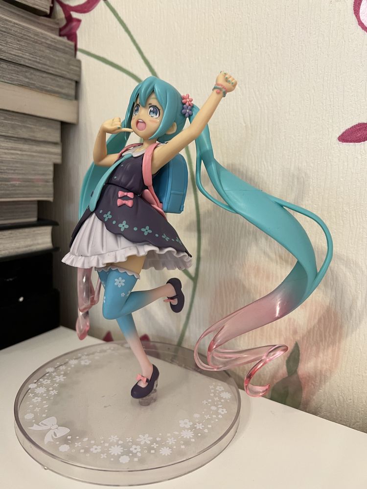 Figurina Vocaloid Hatsune Miku