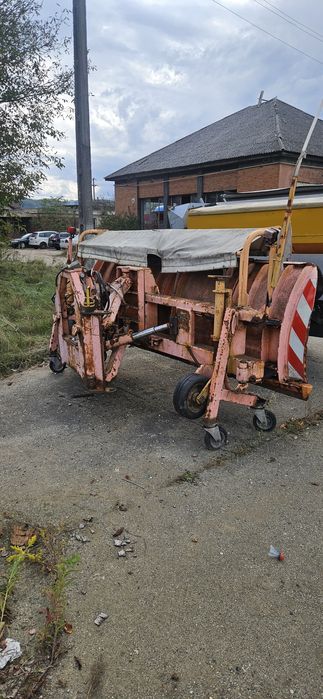 Lama pentru zapada..