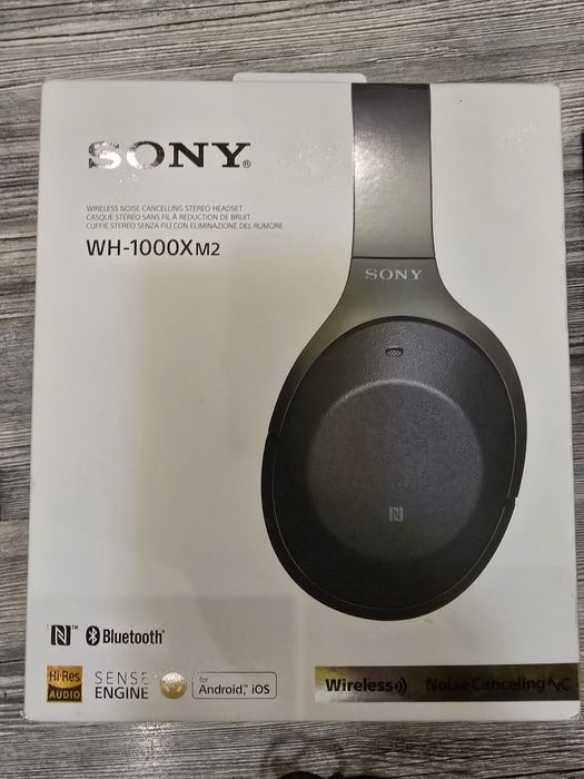 Слушалки SONY WH-1000 XM2