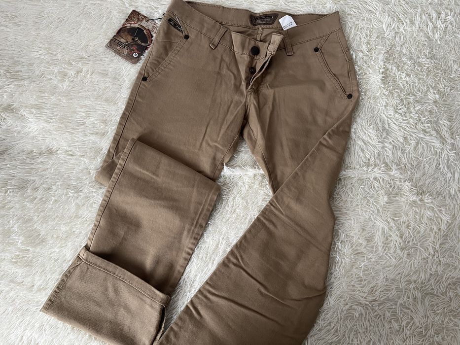 Мужские джинсы