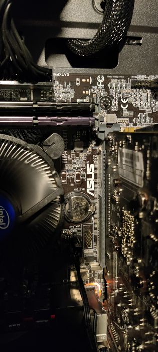 Unitatea PC i7 gen a 7