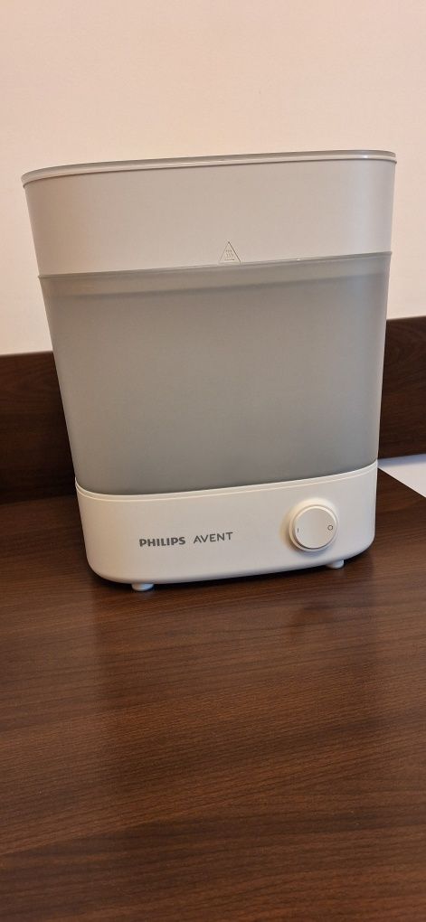 Sterilizator de biberoane Philips Avent