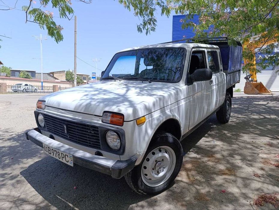 LADA VIS 4х4 завод пикап 2014 йил 5 уринли Метан газ