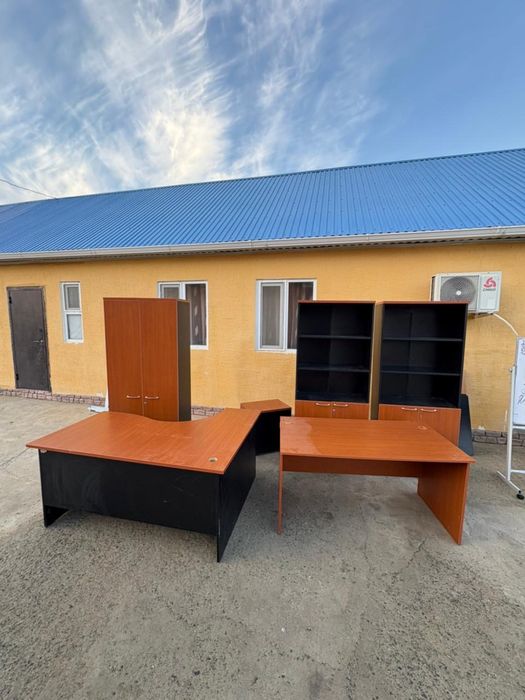 Офисная мебель в продаже