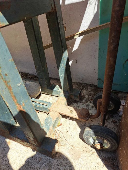 Circular lemn cu abrict inclus