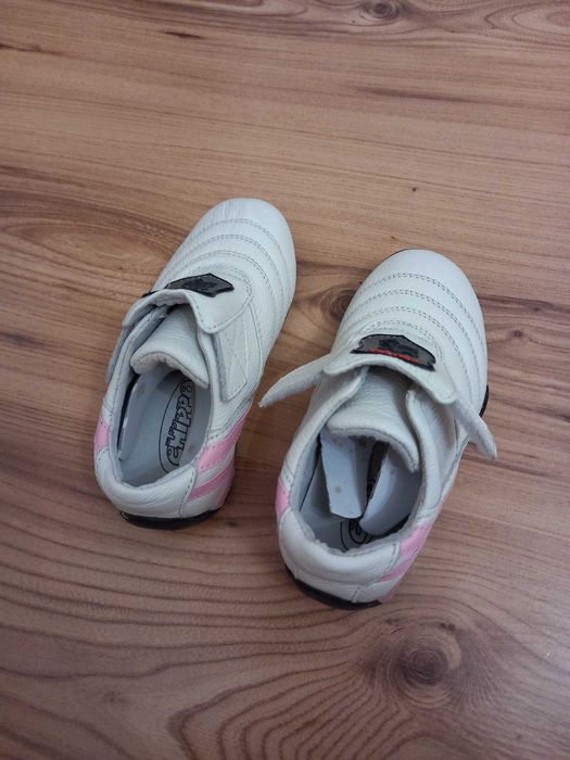 Детски маратонки за момиче, естествена кожа