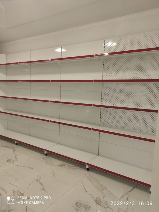 Торговые стилажи касовые боксы