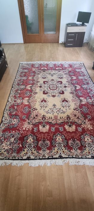 Covor lână lucrat manual