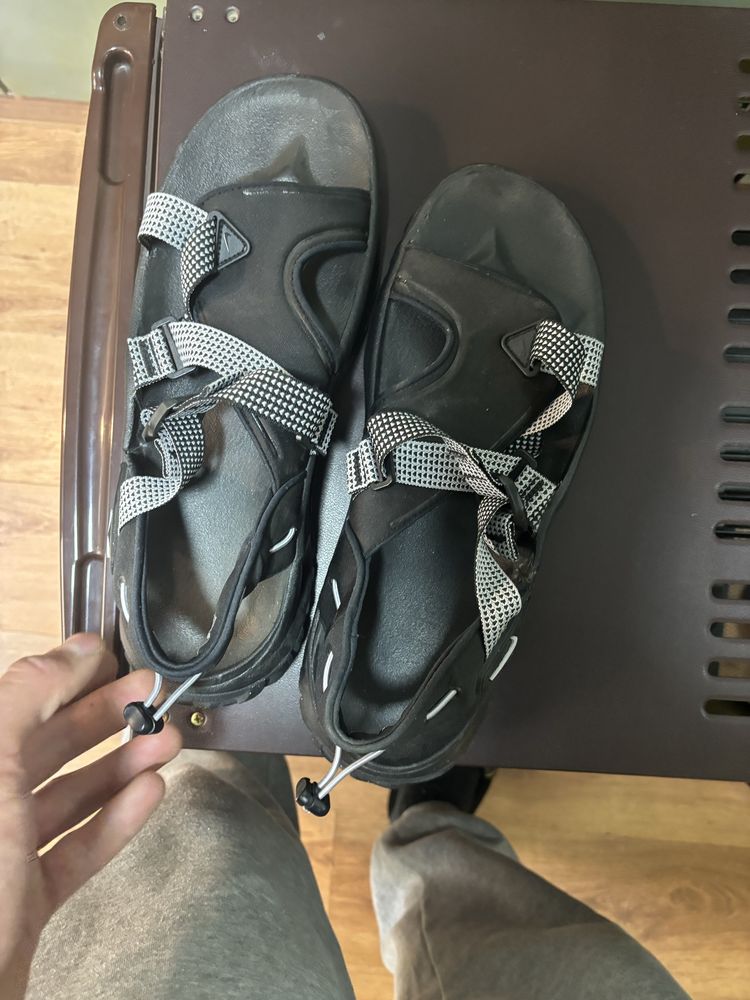 Sandale nike marimea 46