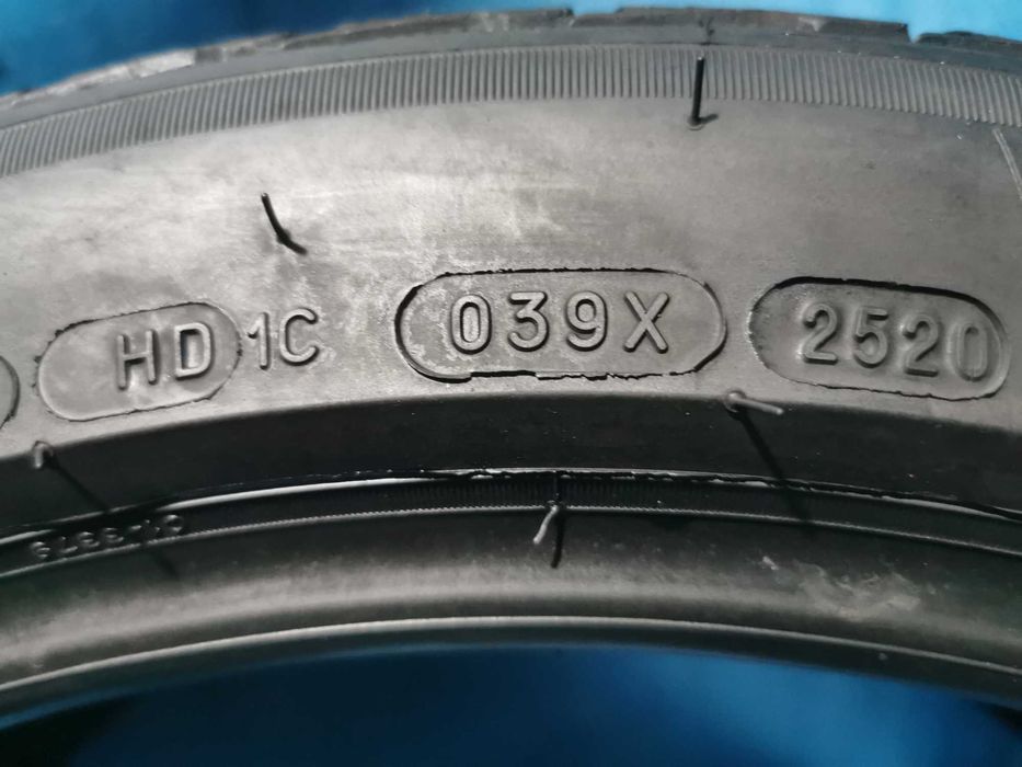 245 40 19 - 275 35 19 michelin m+s 4 buc