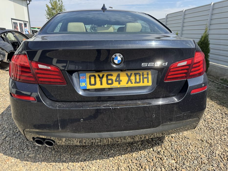 Pachet M bmw f10 facelift complet ( bara fata avariata)