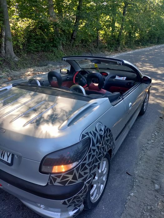Vând Peugeot 206 cc