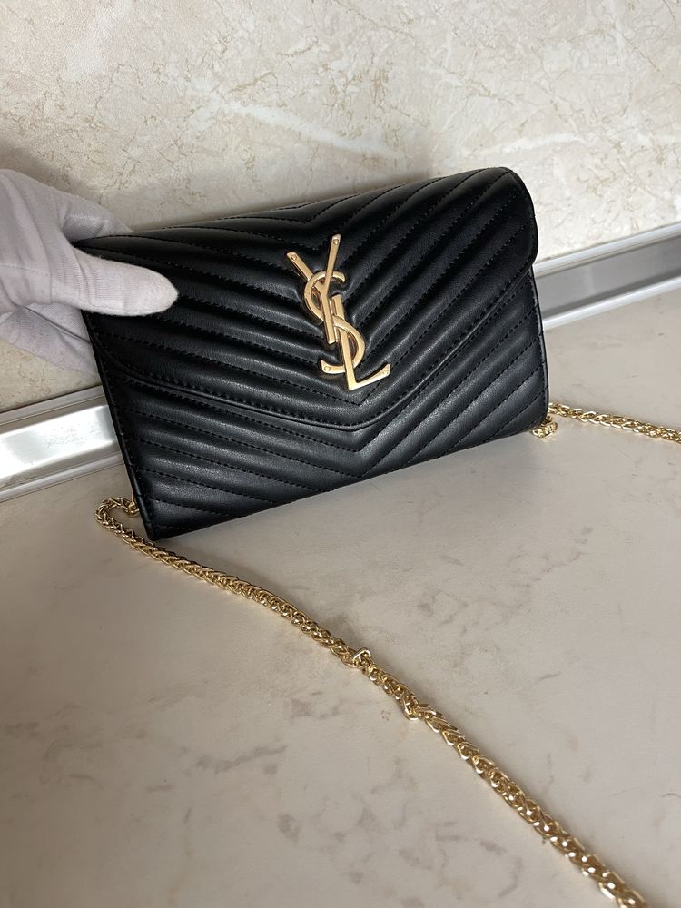 Чанта YSL Cassandre