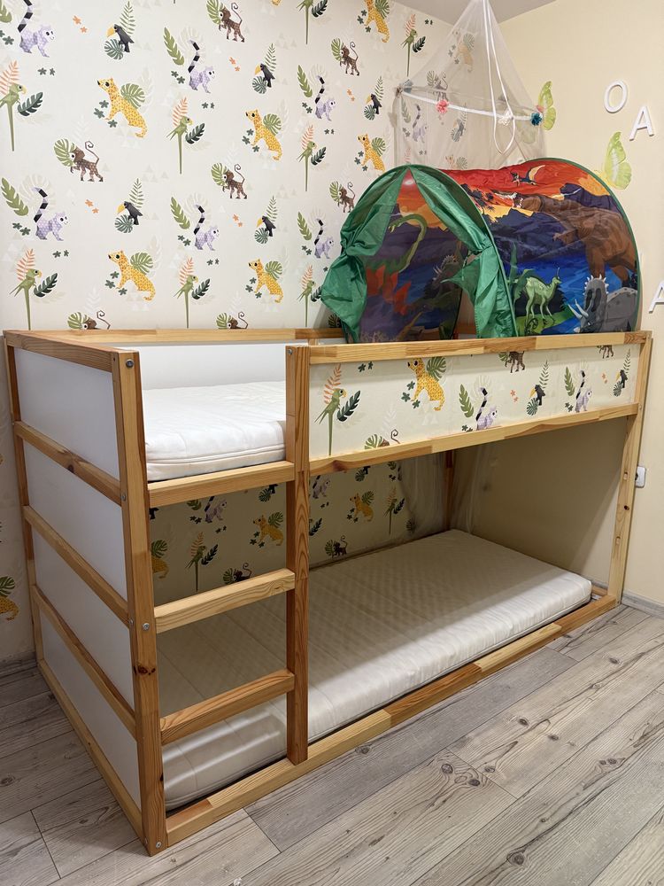 Легло KURA Ikea плюс секция TROFAST подарък матрак и палатка