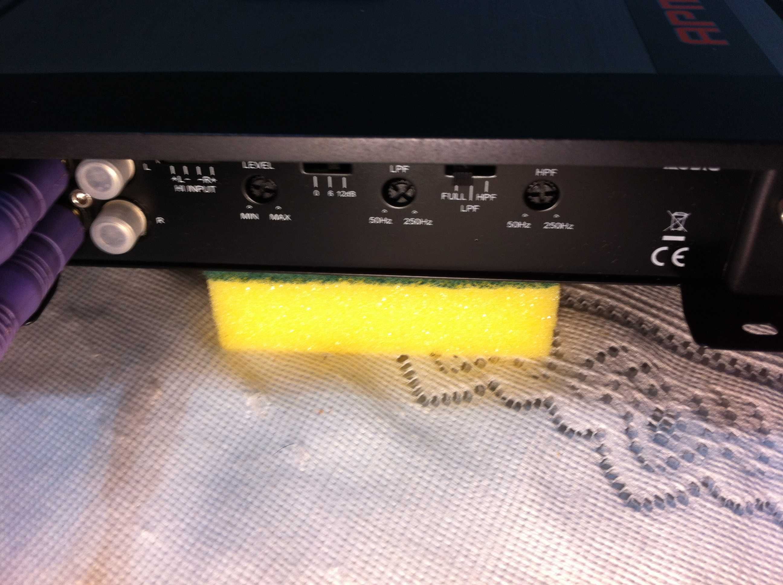 Amplificator Crunch max500W/Mac Audio max500W/Alpine V12 500W(statie