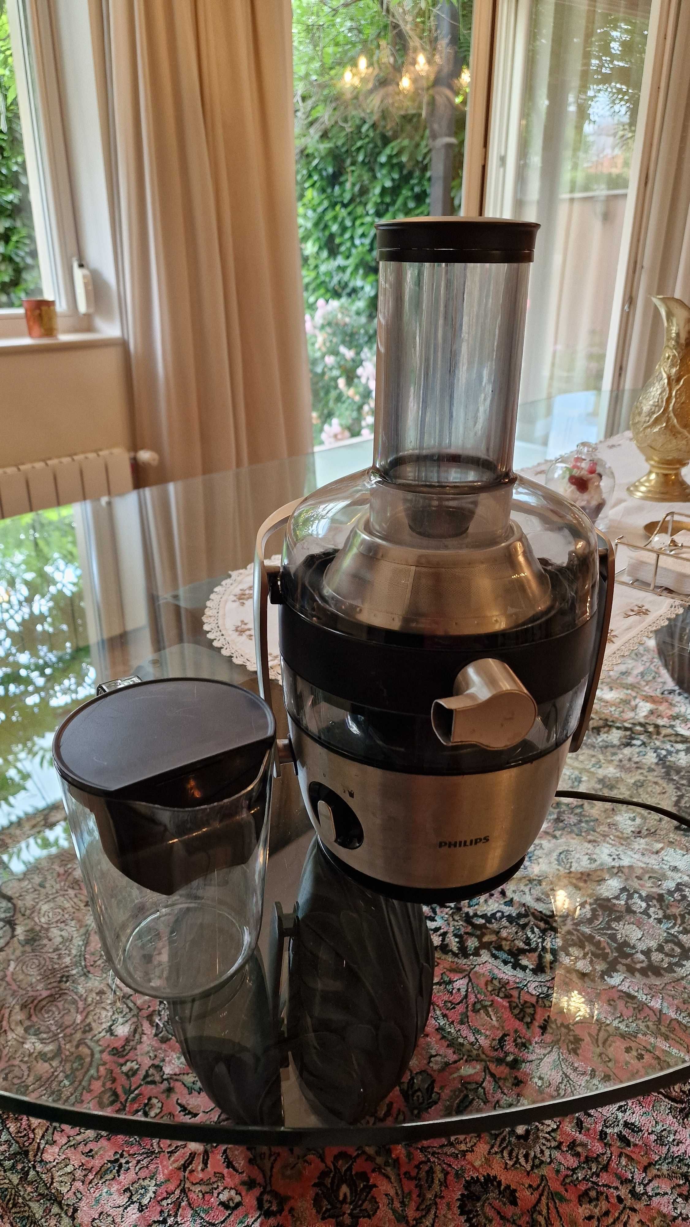 Сокоизстисквачка и Цитруспреса PHILIPS HR1922/21