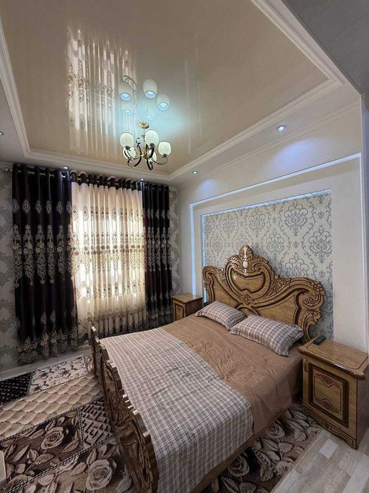 Rudakiy hududida kvartira zudlik bilan sotiladi!