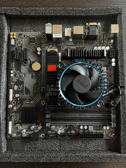 Дъно GIGABYTE B760M DS3H DDR4 + процесор Intel Core i3-12100F