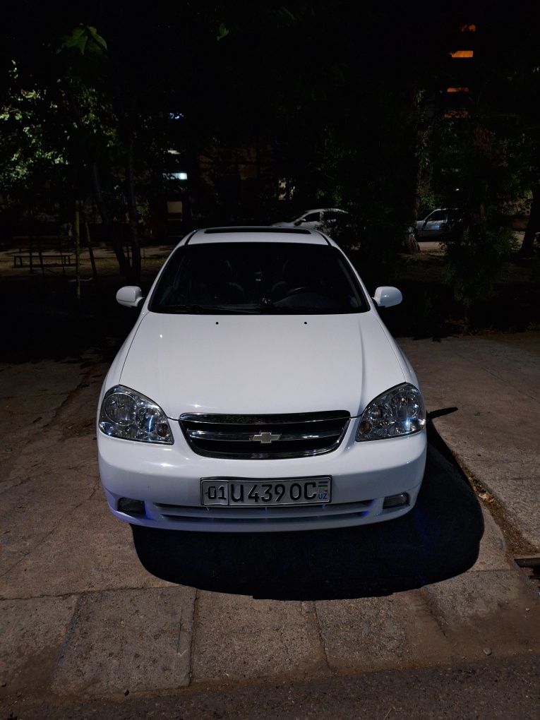 Lacetti 2013  toza naht srochna