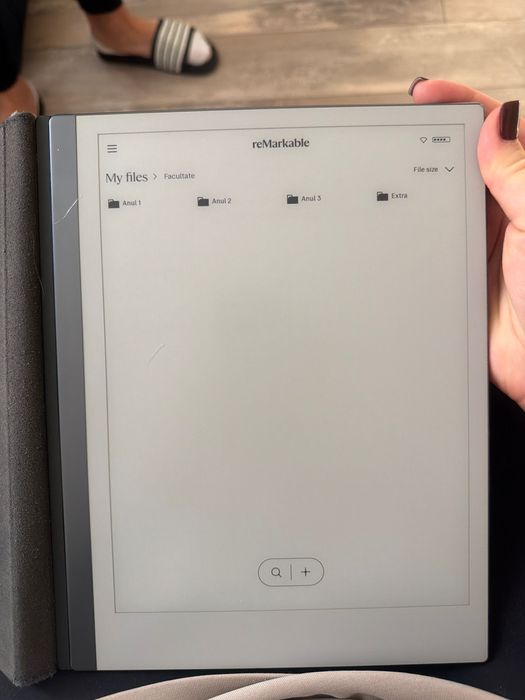 Vand tableta reMarkable cu tot cu marker tips+creion+husa