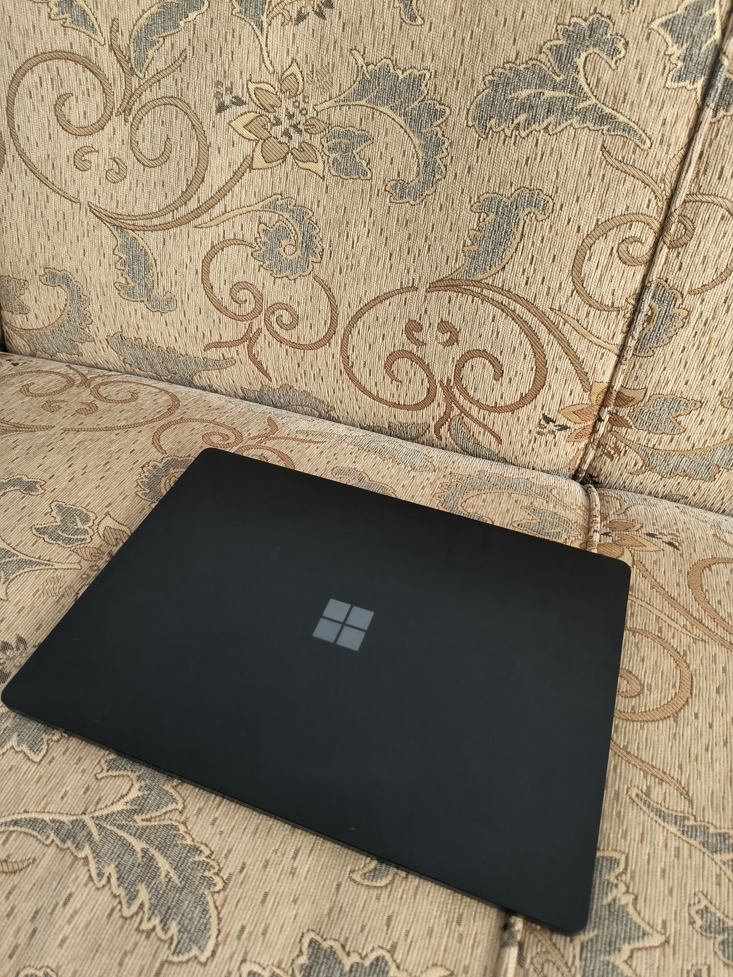 Microsoft Surface Laptop 4 Black i7-1185G7