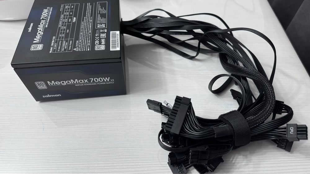 Блок питания Zalman 700W