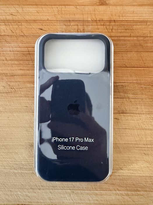Husa iPhone 17 pro max albastru