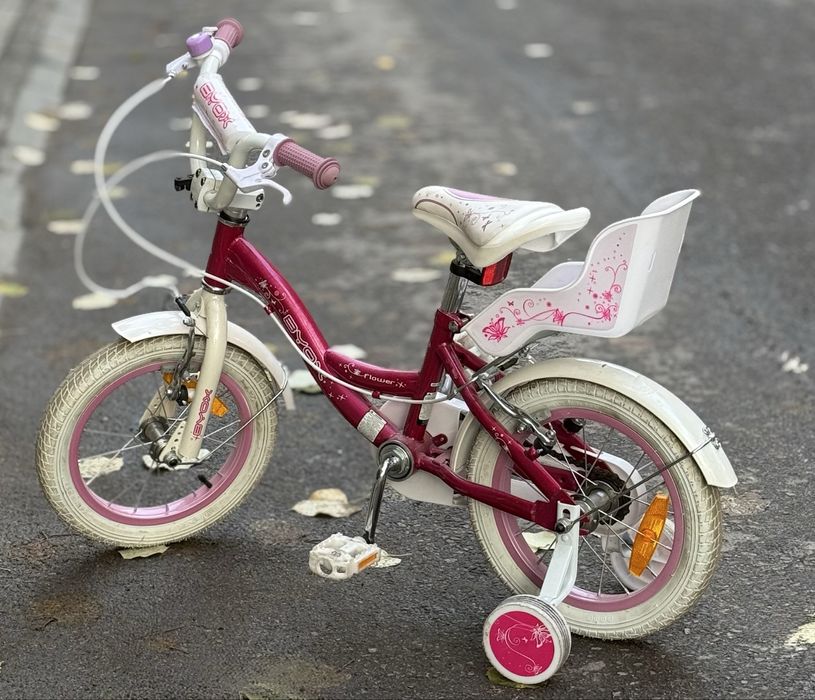 Велосипед за момиче 14" Flower Pink, с помощни колела
