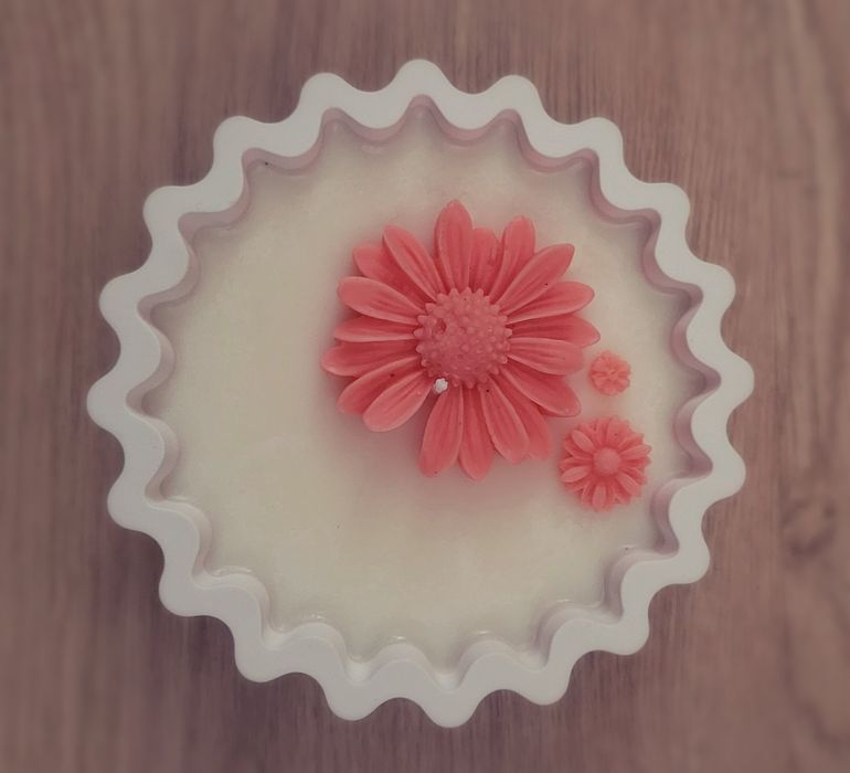 Декоративна чиния