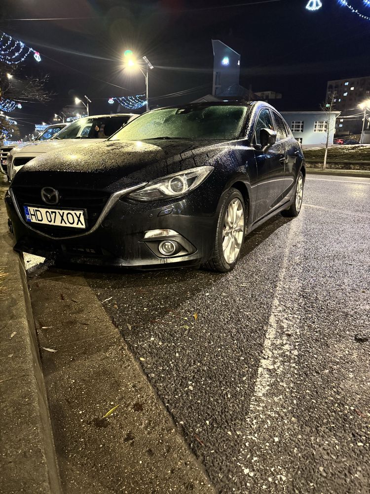 Mazda 3 2.2d piele/audio bose!