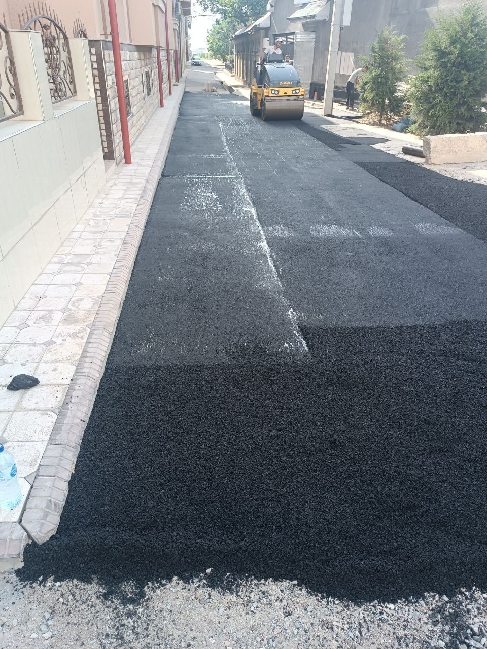 Asfalt yotqizish xizmati