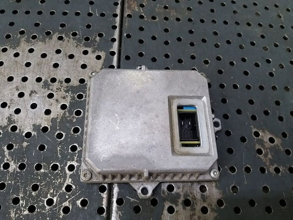 Modul far xenon mercedes a class w169 130732908801 10eeg050101