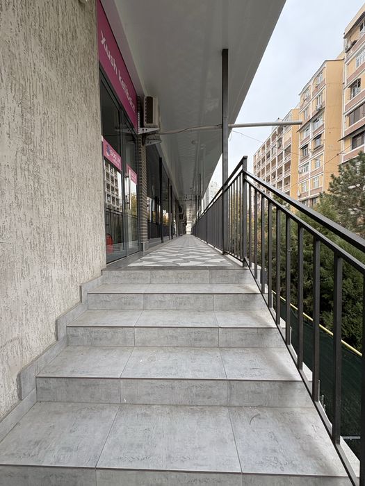 Сдается в аренду 2-этаж помещение/магазин сергели,метро  2-бекат