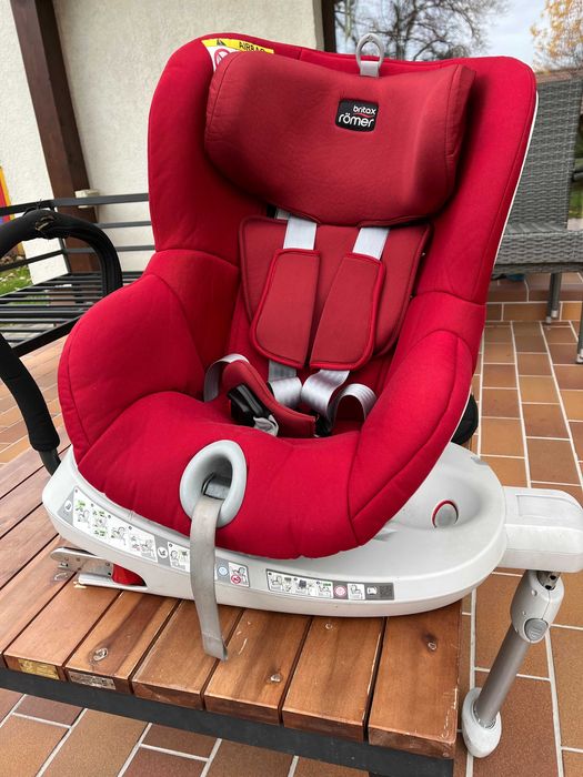 Scaun auto Britax Römer DUALFIX, rotativ 360°, Grupa 0+/1, 0–18 kg.