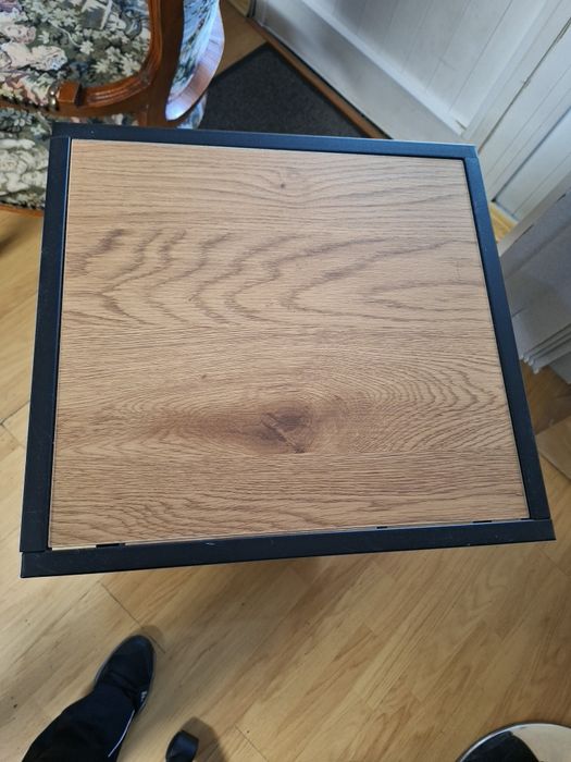 Гардероб,конзолна маса,етажерка цвят сонома дъб