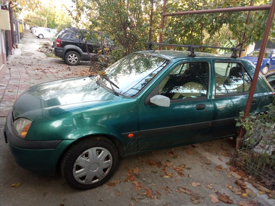Urgent  Ford Fiesta 2001