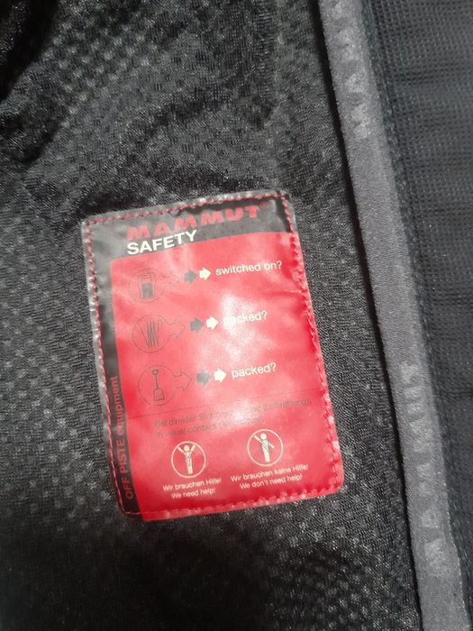 Mammut dri tech premium мъжко яке M размер.