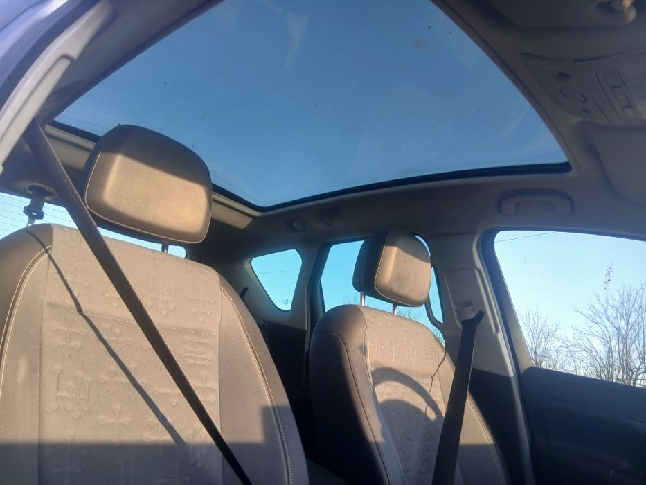 vând sau schimb sau dezmembrez